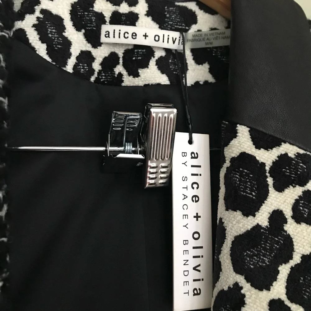 NWT Alice + Olivia Harvey Leather Patchwork Draped Lapel Blazer Jacket M - Picture 16 of 17
